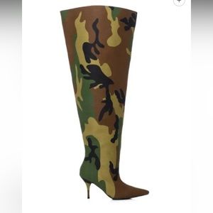 AZALEA WANG AMBY BUCKET BOOT